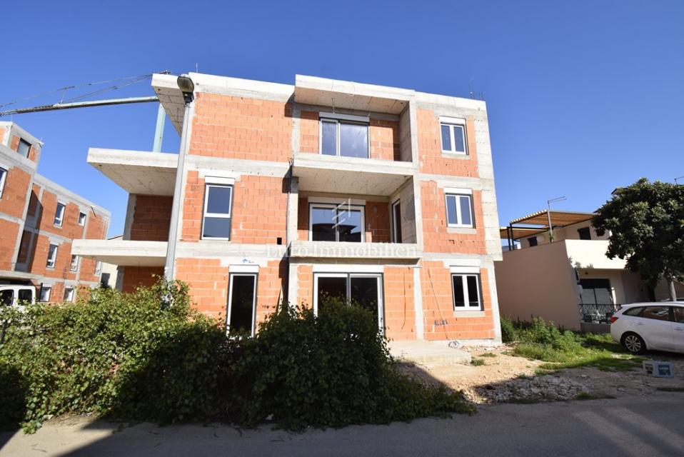 Vodice – Appartamento A1 piano terra vicino spiaggia