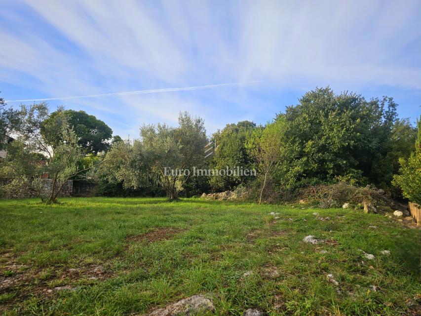 Terreno edificabile nei dintorni di Malinska
