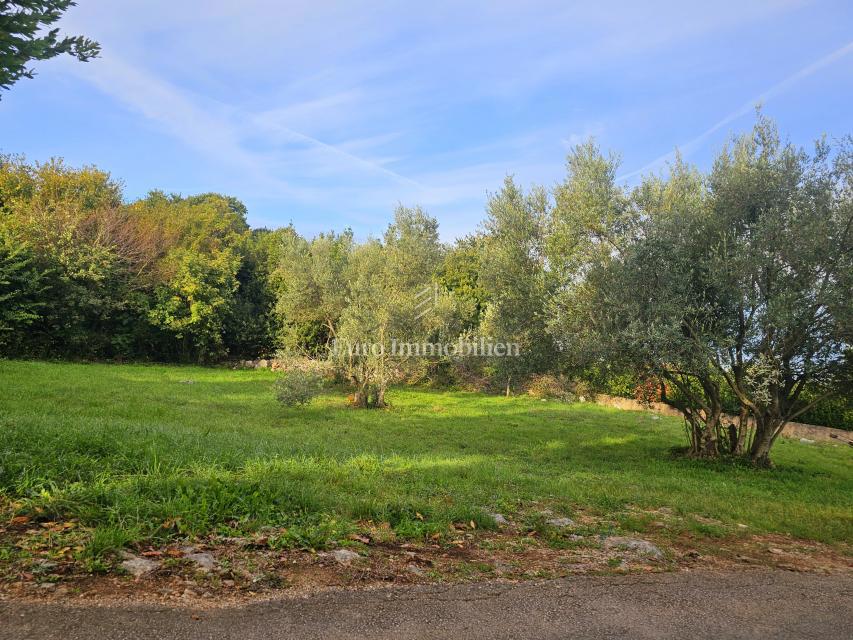 Terreno edificabile nei dintorni di Malinska