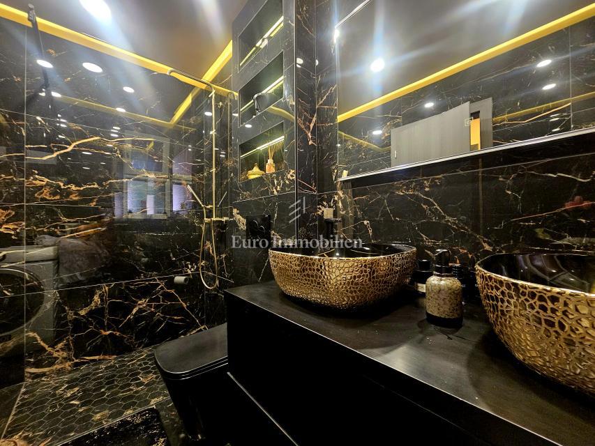 Malinska, Appartamento moderno con vista mare