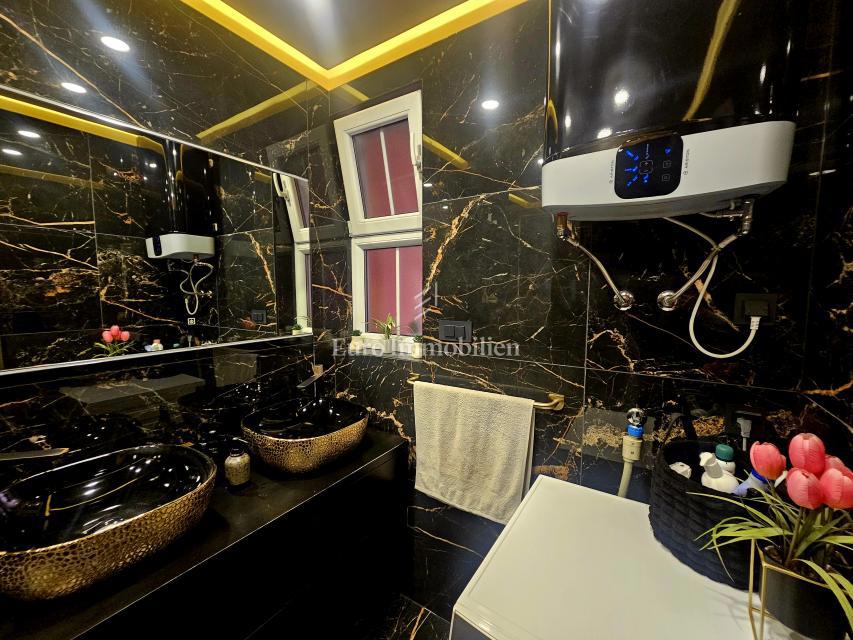 Malinska, Appartamento moderno con vista mare