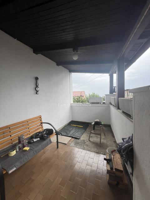 DONJI ZAMET, casa con garage, SOLO DA NOI!