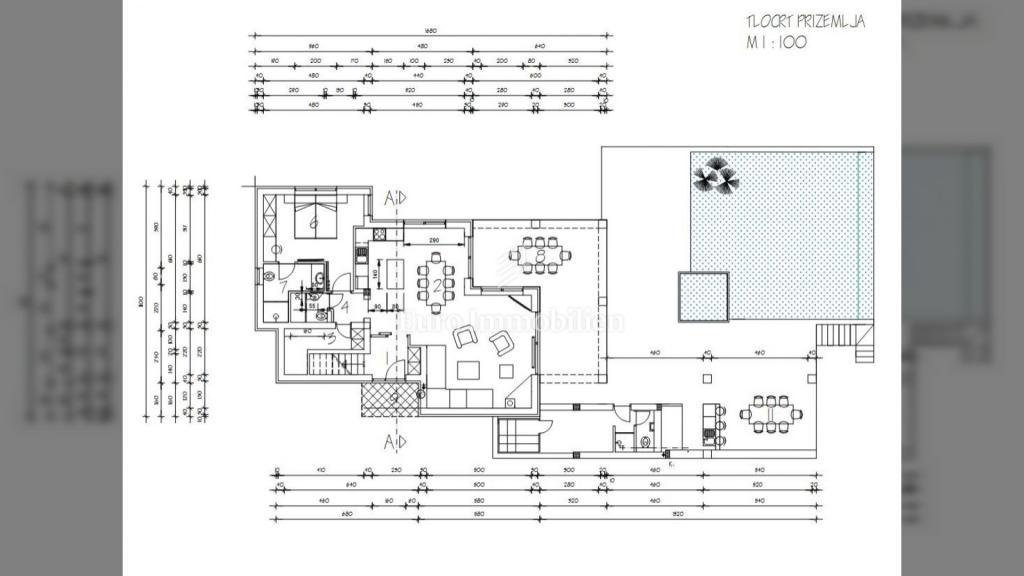 Villa di lusso con piscina e vista mare, vicino a Labin