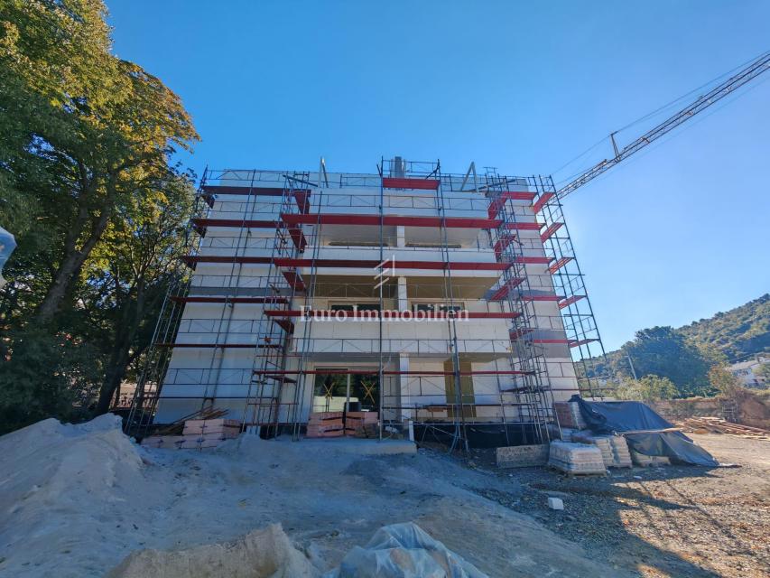 Appartamento in nuova costruzione vicino al mare, Senj