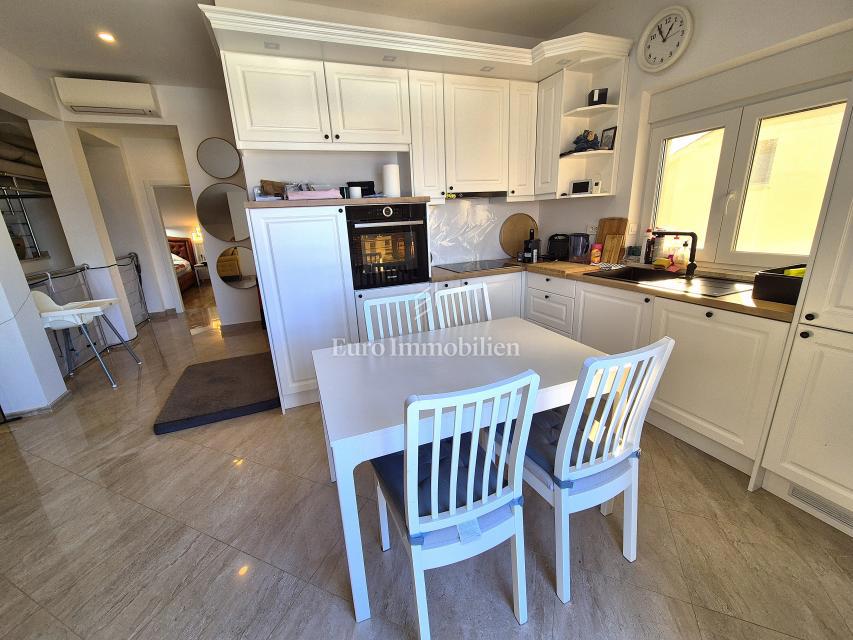 Appartamento con vista mare e giardino!