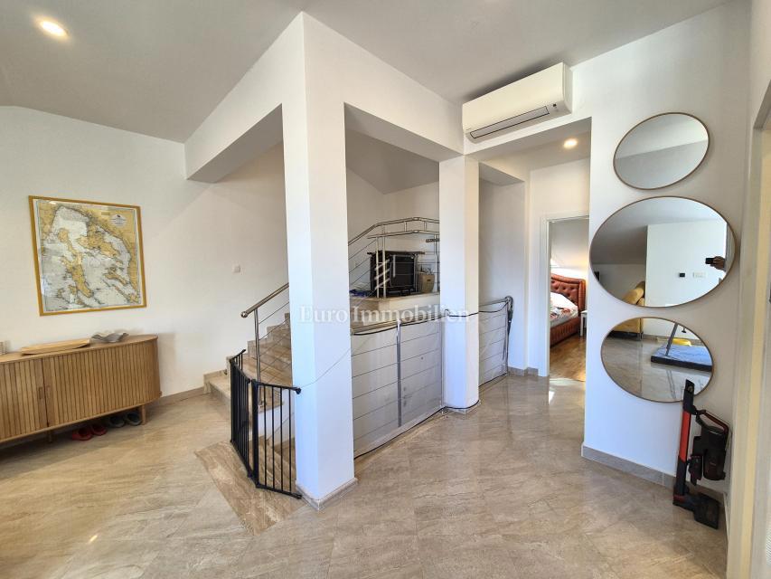 Appartamento con vista mare e giardino!