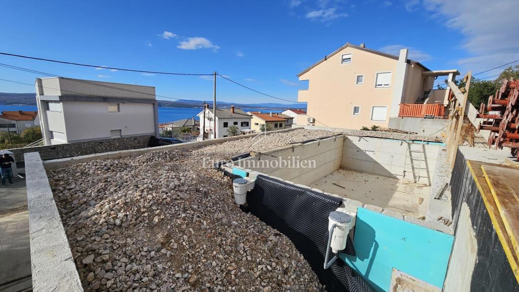 Crikvenica - appartamento con piscina e vista mare