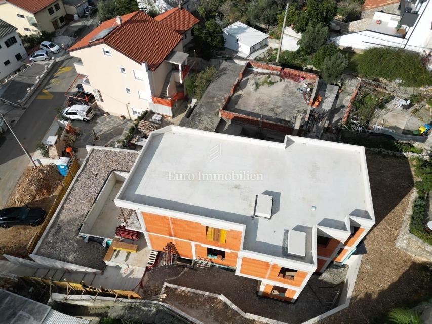 Crikvenica - appartamento con piscina e vista mare