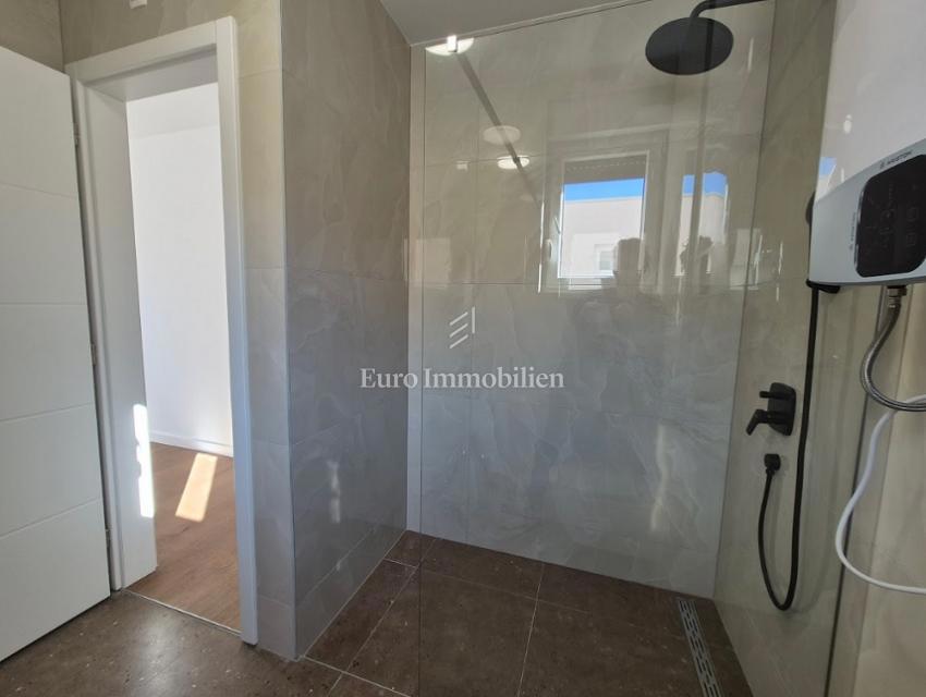 Appartamento con giardino, vicino alla spiaggia