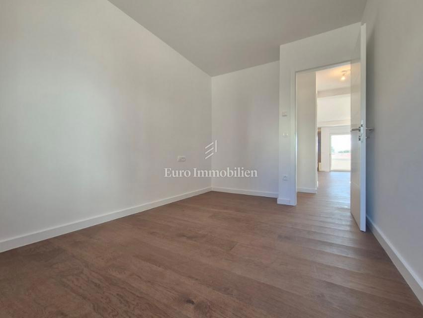 Appartamento con giardino, vicino alla spiaggia