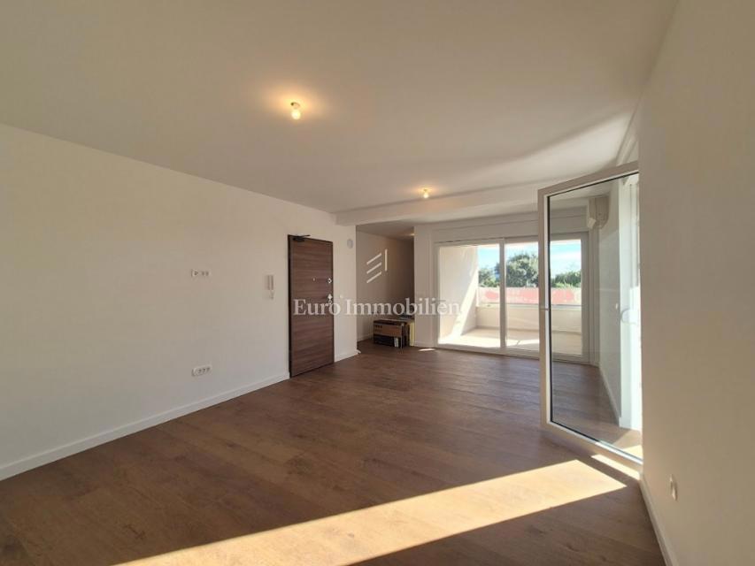 Appartamento con giardino, vicino alla spiaggia