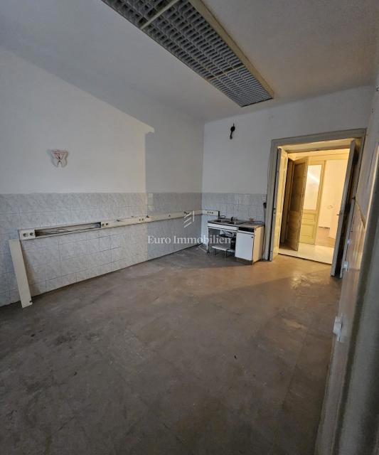 Centro di Fiume – spazioso appartamento di 137 m² in vendita