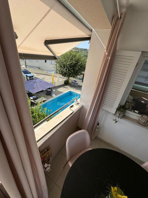 Möblierte Einzimmerwohnung in Meeresnähe, Šilo