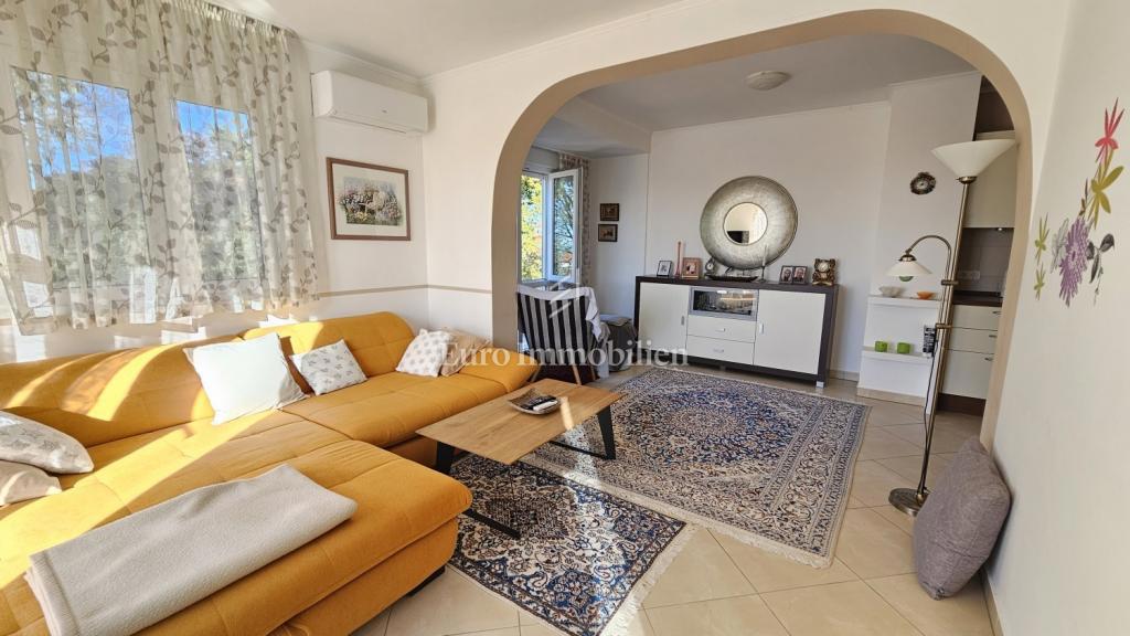 Casa con giardino in posizione tranquilla - Parenzo