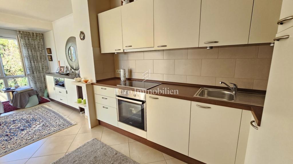 Casa con giardino in posizione tranquilla - Parenzo