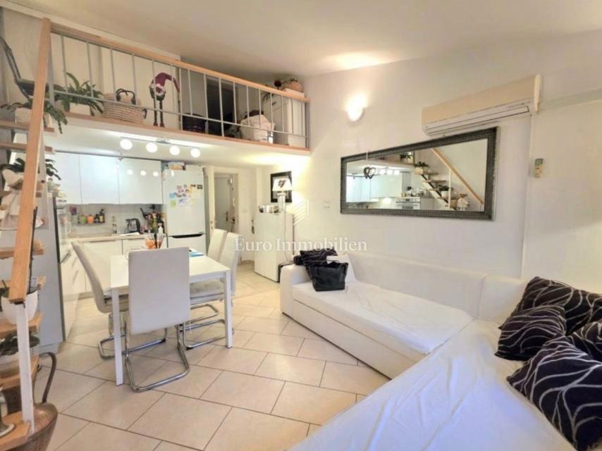 Appartamento moderno con due terrazze, Pola