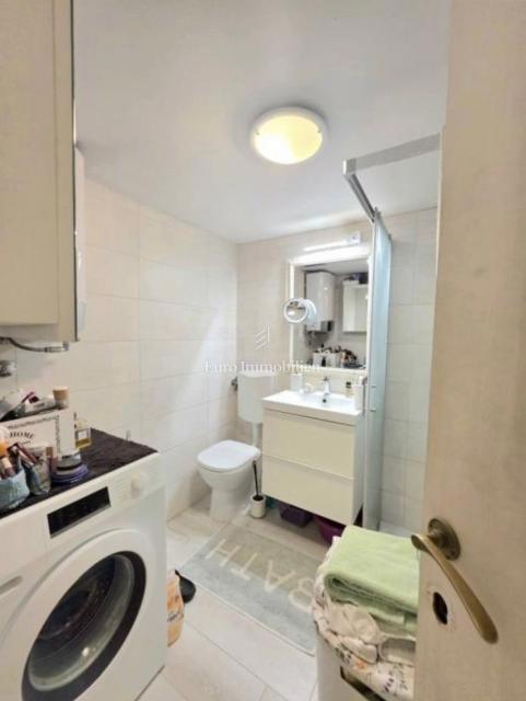 Appartamento moderno con due terrazze, Pola