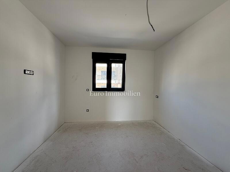 Promajna - nuovo appartamento in una villa urbana con vista mare