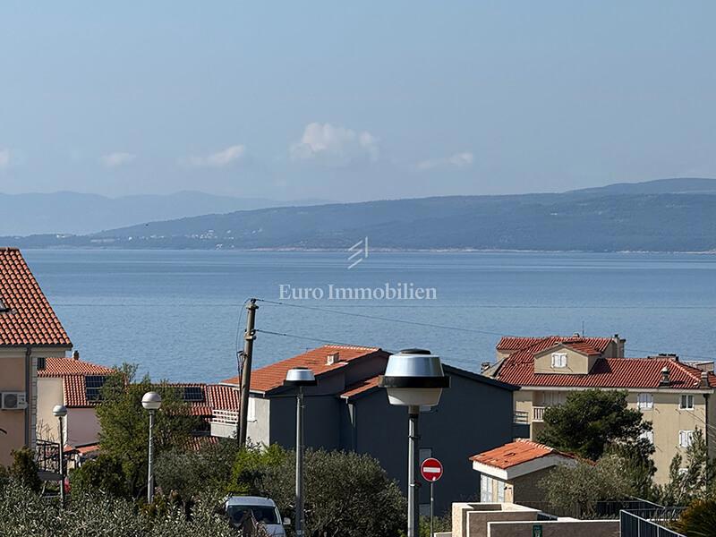 Promajna - nuovo appartamento in una villa urbana con vista mare