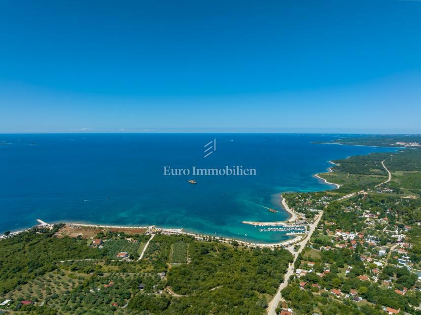 Istria, Peroj – Terreno edificabile in zona tranquilla