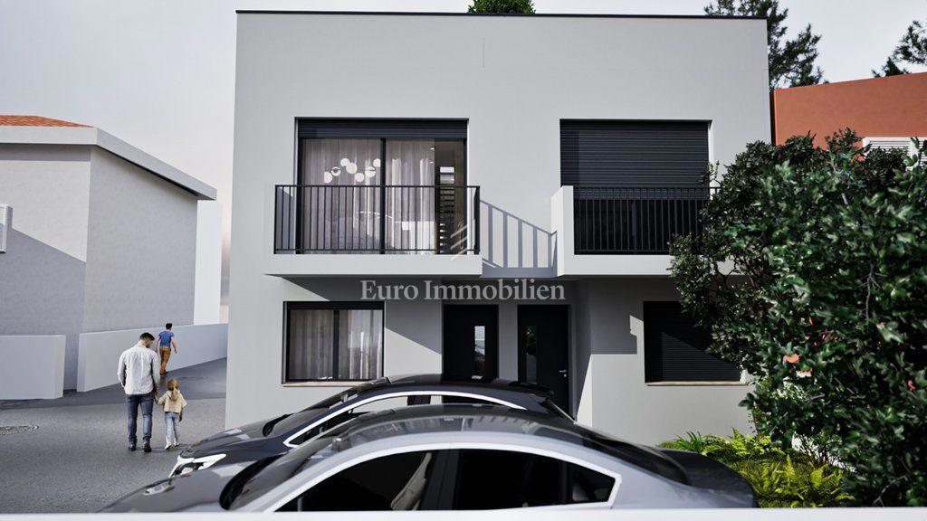 Murter - appartamento nuovo e moderno a soli 120 metri dal mare