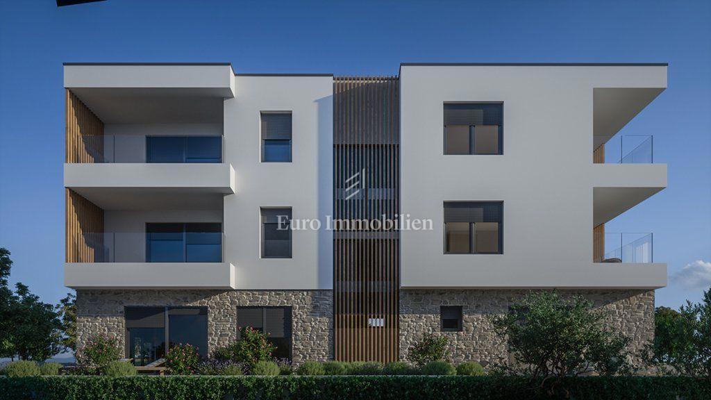 Brodarica - appartamento in un nuovo edificio, seconda fila fronte mare