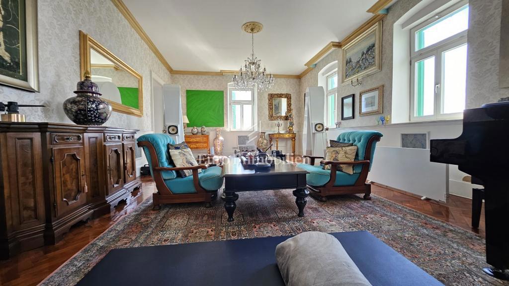 Rijeka – ampio appartamento con potenziale