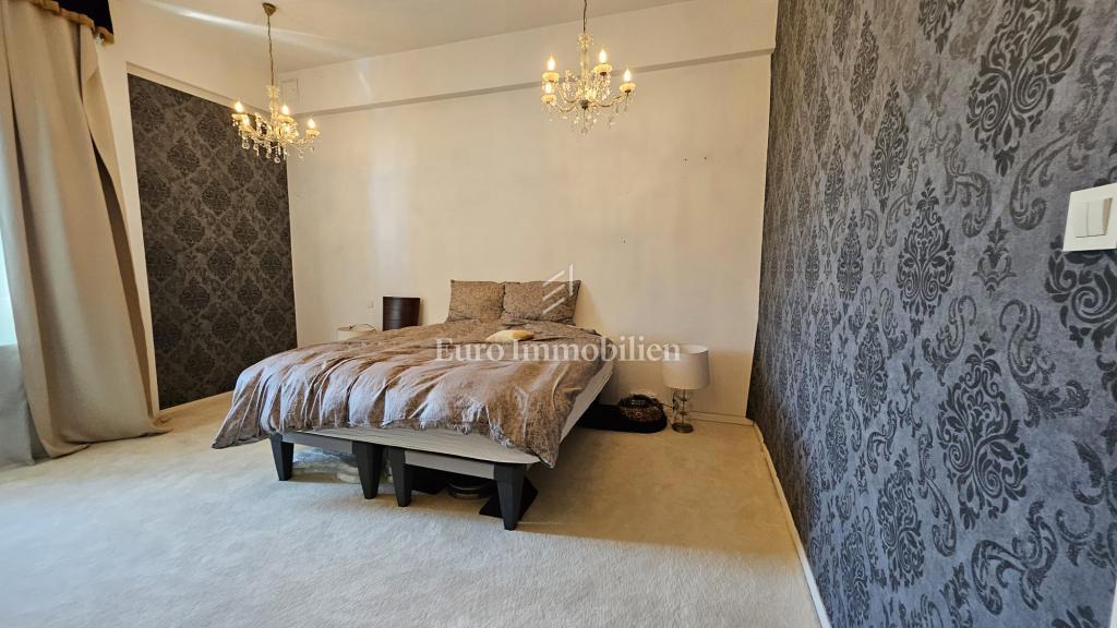 Rijeka – ampio appartamento con potenziale