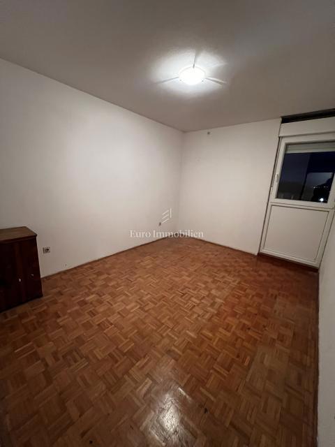 Appartamento con ascensore, ottima zona Pula