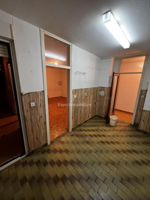 Appartamento con ascensore, ottima zona Pula