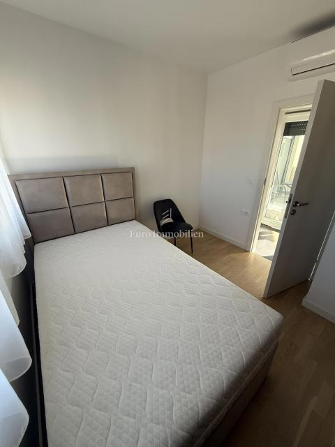 Zara - Attico con terrazza sul tetto, piscina e vista mare