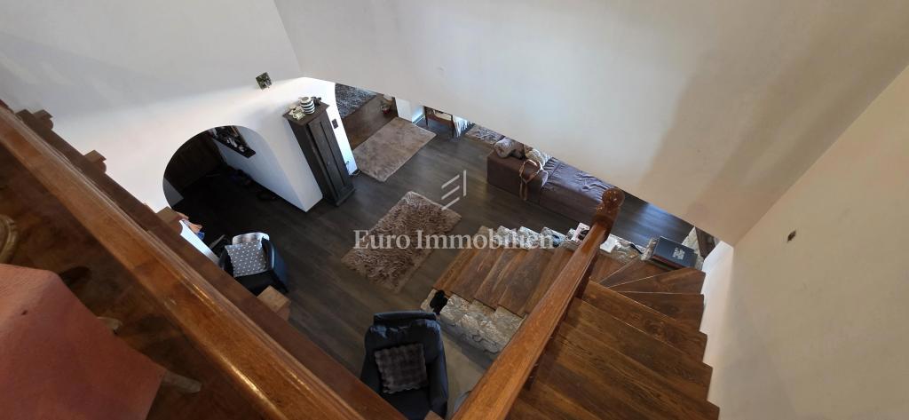 Jadranovo - casa con piscina e vista mare