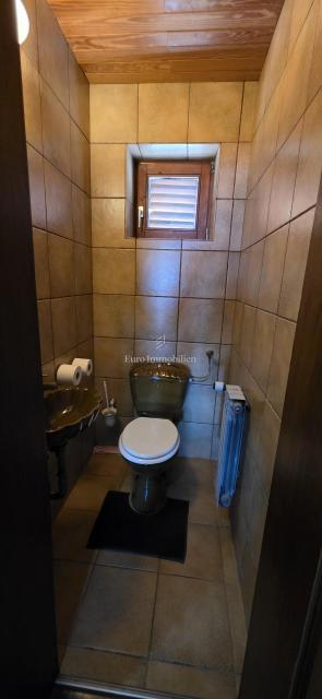 Jadranovo - casa con piscina e vista mare