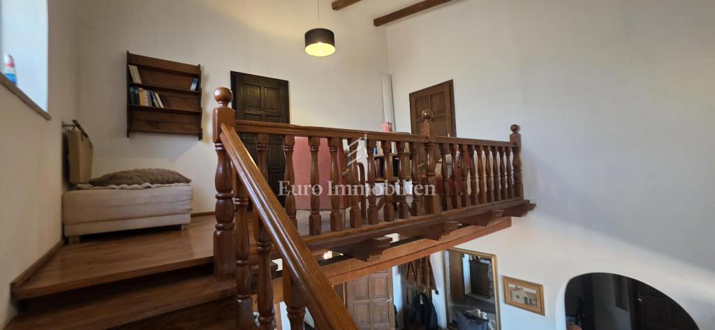 Jadranovo - casa con piscina e vista mare