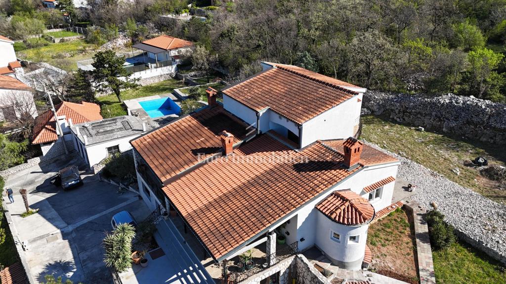 Jadranovo - casa con piscina e vista mare