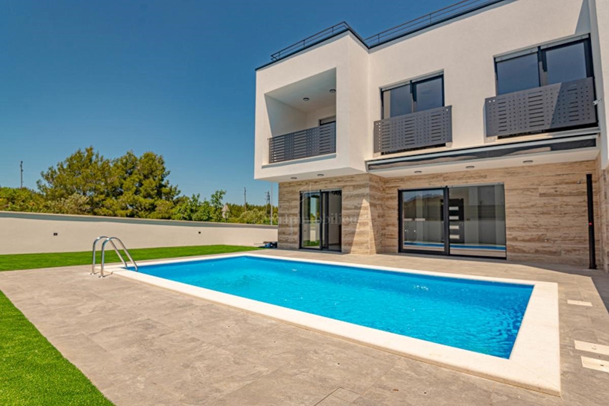 Luxury villa Sidro with pool, new building Vodice