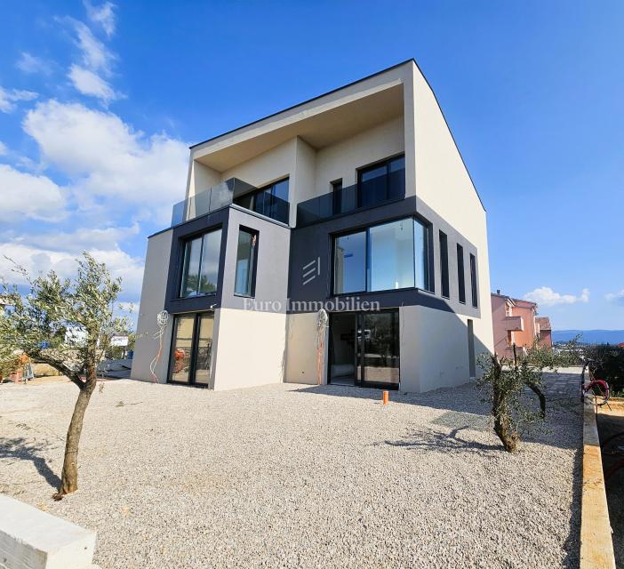 Appartamento duplex a 500 metri dal mare - città di Krk