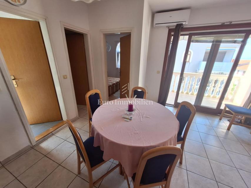 Apartment on two floors 400 meters from the sea, Malinska - island of Krk