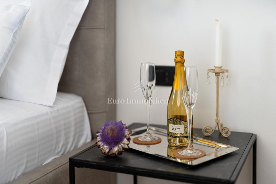 Nuova casa con piscina - dintorni di Albona