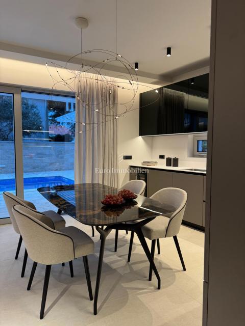 Appartamento moderno, nuova costruzione, città di Veglia