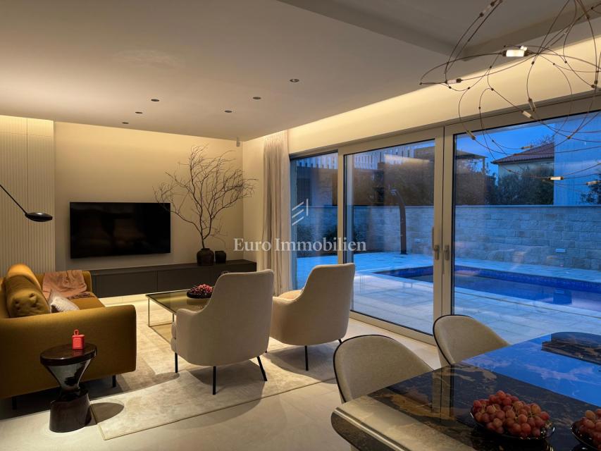 Appartamento moderno, nuova costruzione, città di Veglia