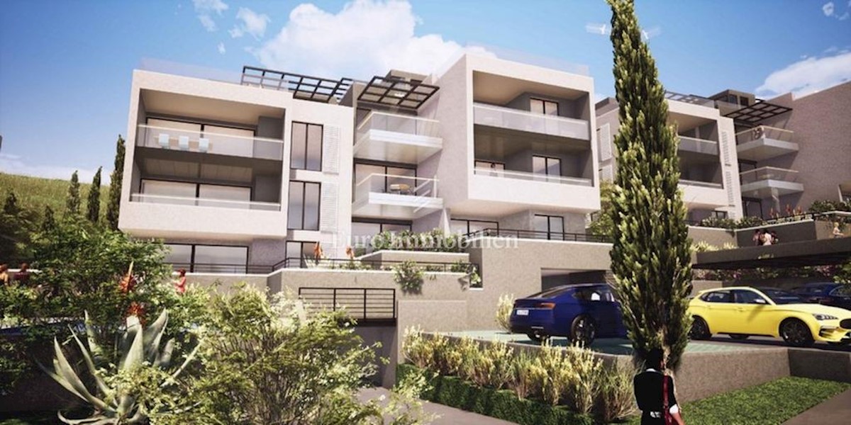 Apartments under construction with a shared pool and beautiful sea views!