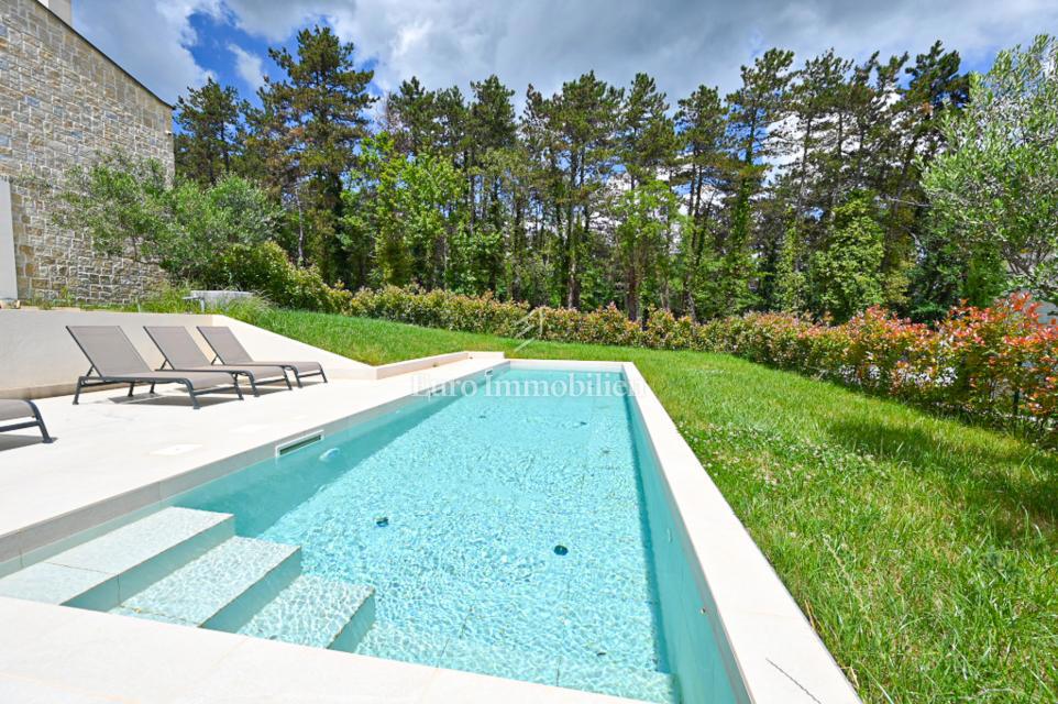 Visignano - casa indipendente con piscina