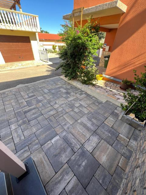 Casa indipendente con vista mare - Vir