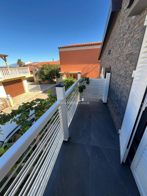 Casa indipendente con vista mare - Vir