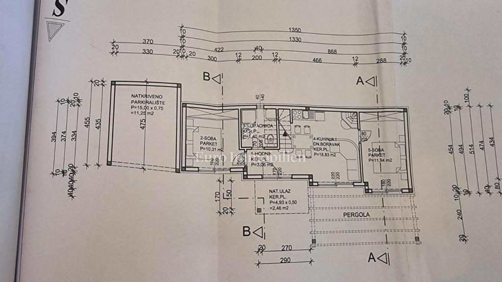 Novi Vinodolski - casa indipendente in posizione tranquilla