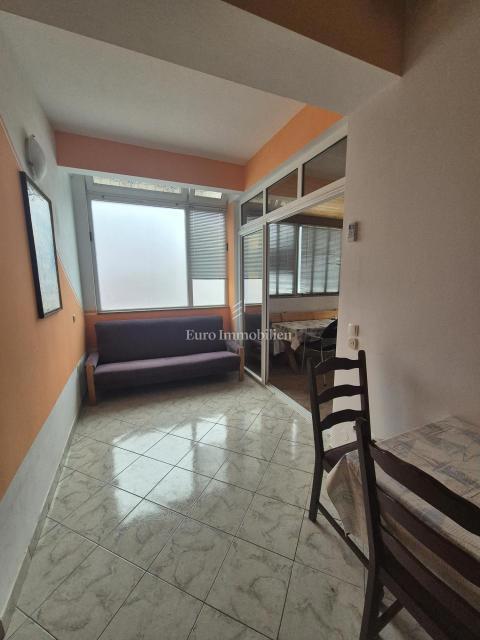 Vodice - casa con 3 appartamenti