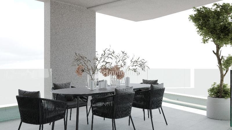 Tučepi - villa di nuova costruzione con 4 appartamenti