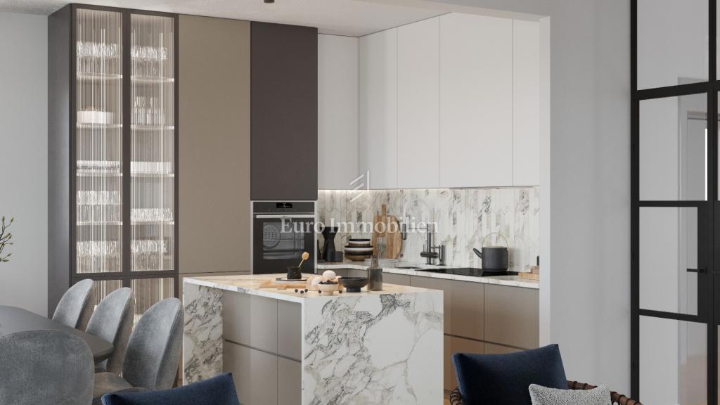 Tučepi - villa di nuova costruzione con 4 appartamenti