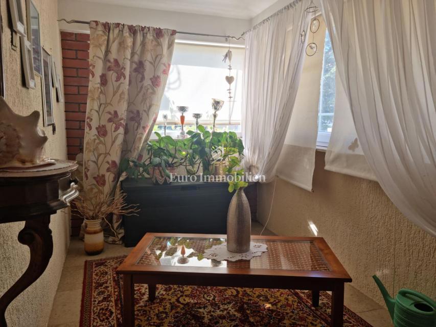 Novi Vinodolski, casa vicino al centro e al mare